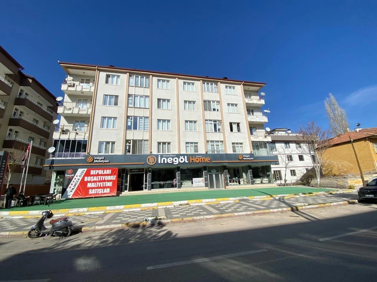 OTUZ METRELİK YOL DA KİRALIK 3+1 DAİRE