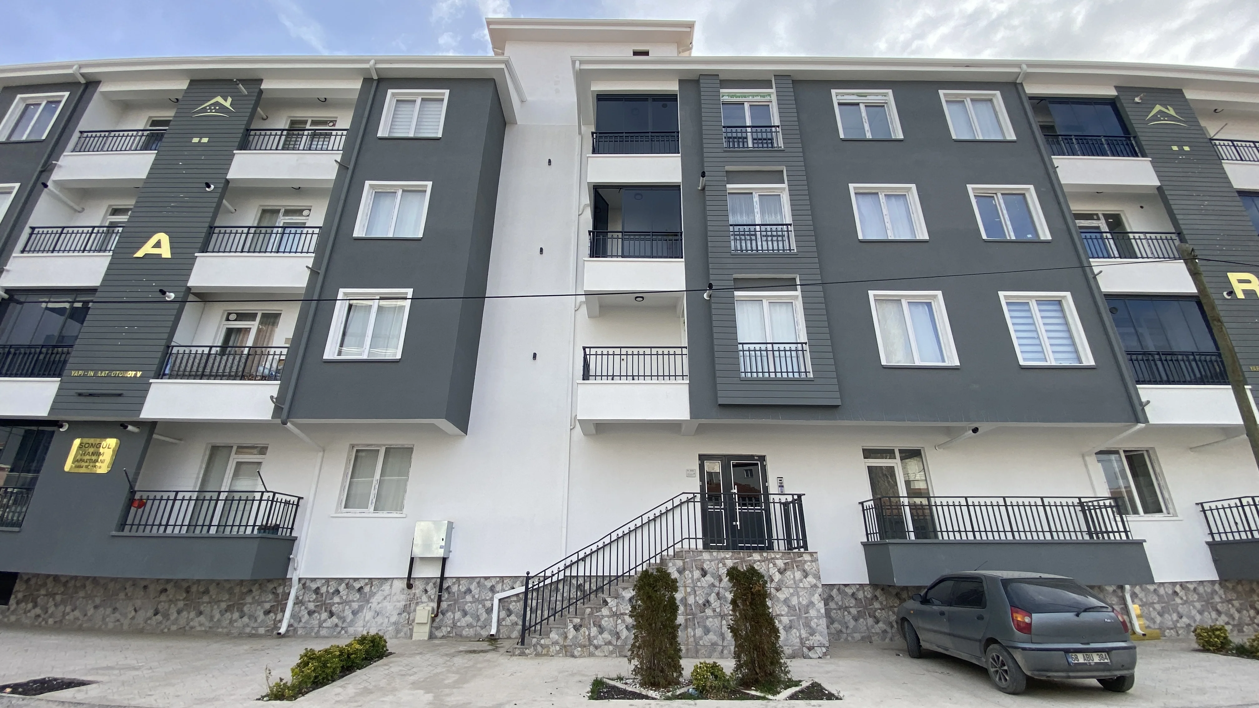 Paşacık'da Gülümse Parkı'na Yakın Lüx Satılık 1+1 Daire